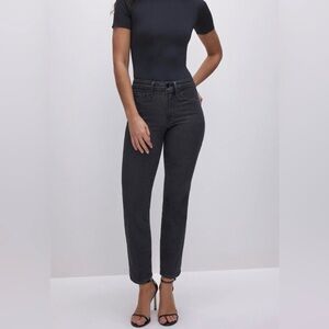 Good American Good Legs Sculpting
Straight Leg Jeans